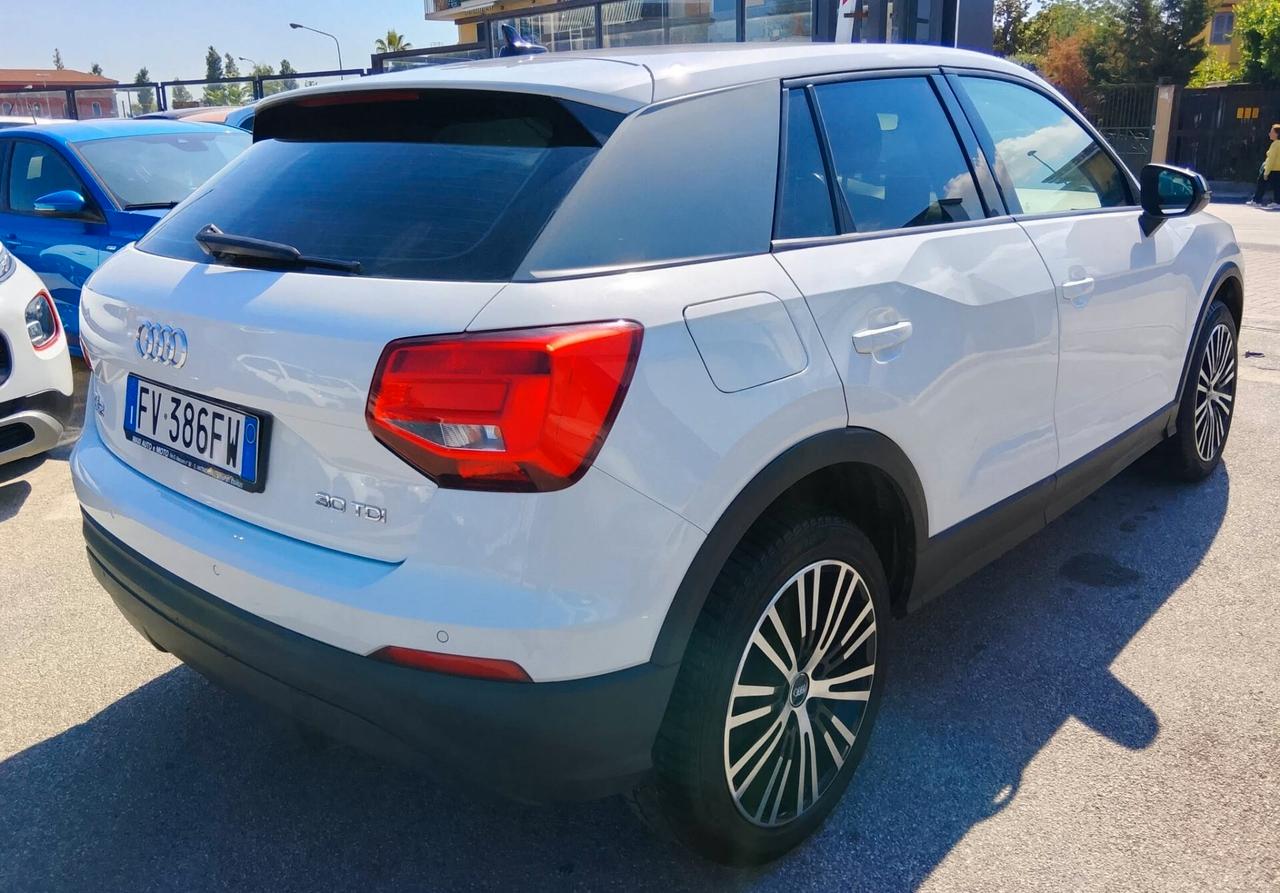 Audi Q2 1.6 TDI S TRONIC 110K KM!