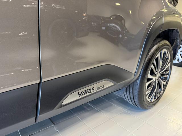 TOYOTA Yaris Cross 1.5 Hybrid 5p. E-CVT AWD-i Lounge