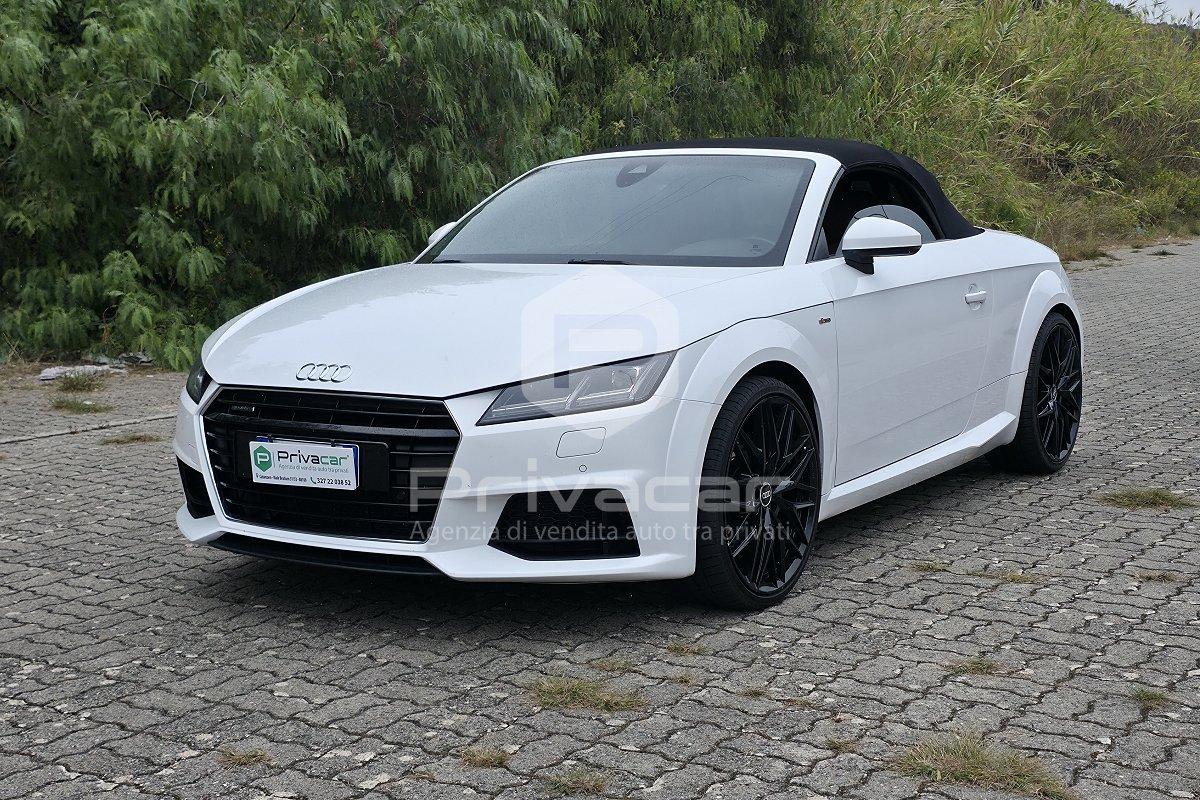 AUDI TT Roadster 2.0 TFSI quattro S tronic S line