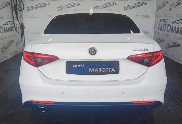 Alfa Romeo Giulia 2.2 t Super 150cv auto