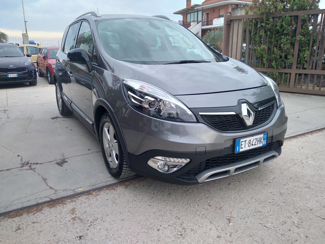 Renault Scenic Scénic XMod Cross 1.5 dCi 110CV Energy