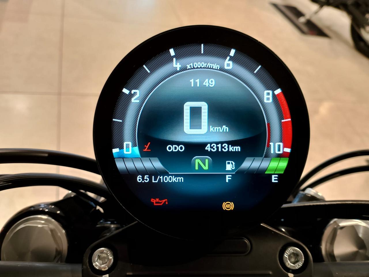 Swm Stormbreaker V1200