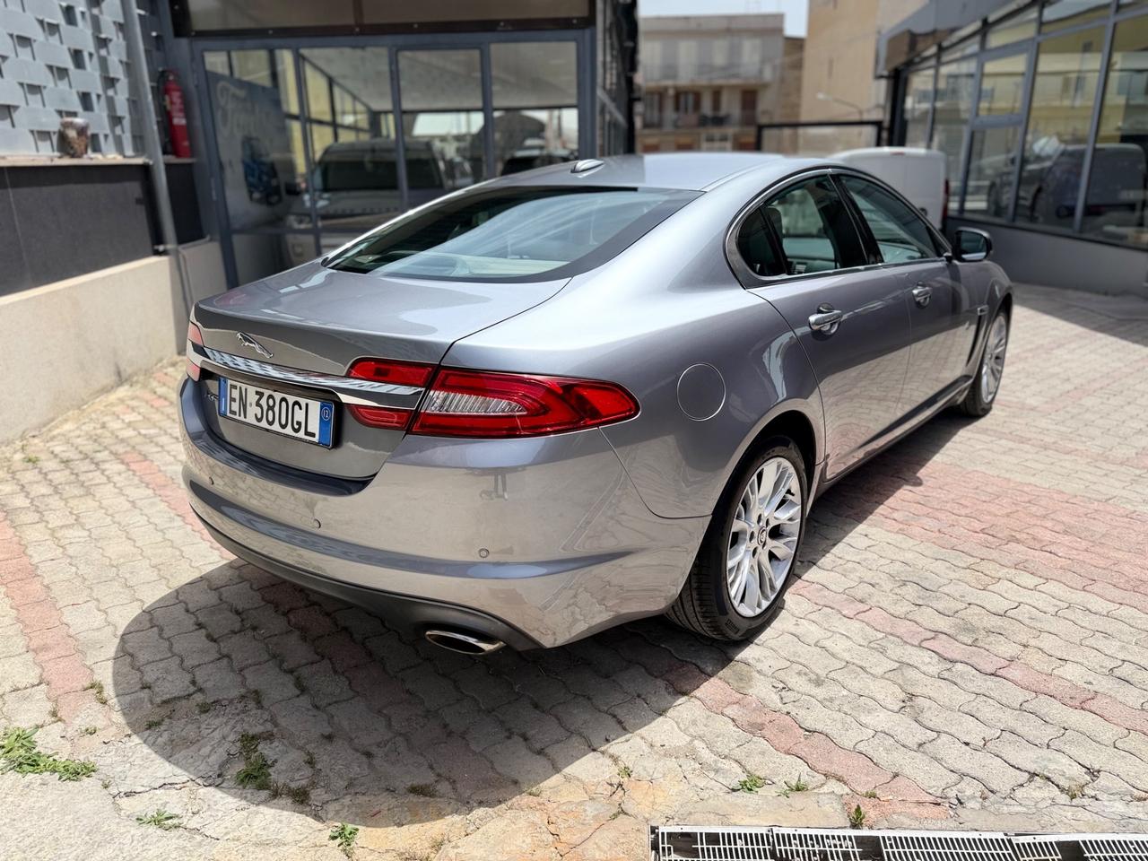 Jaguar XF 2.2 D 190 CV Prestige 2012