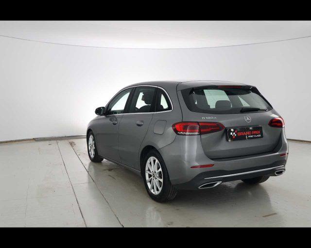 MERCEDES-BENZ B 180 d Automatic Sport