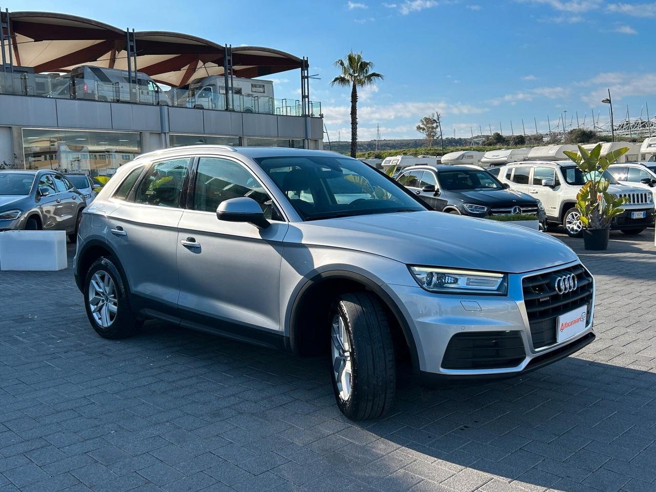 Audi Q5 40 2.0 tdi Business quattro 190cv s-tronic