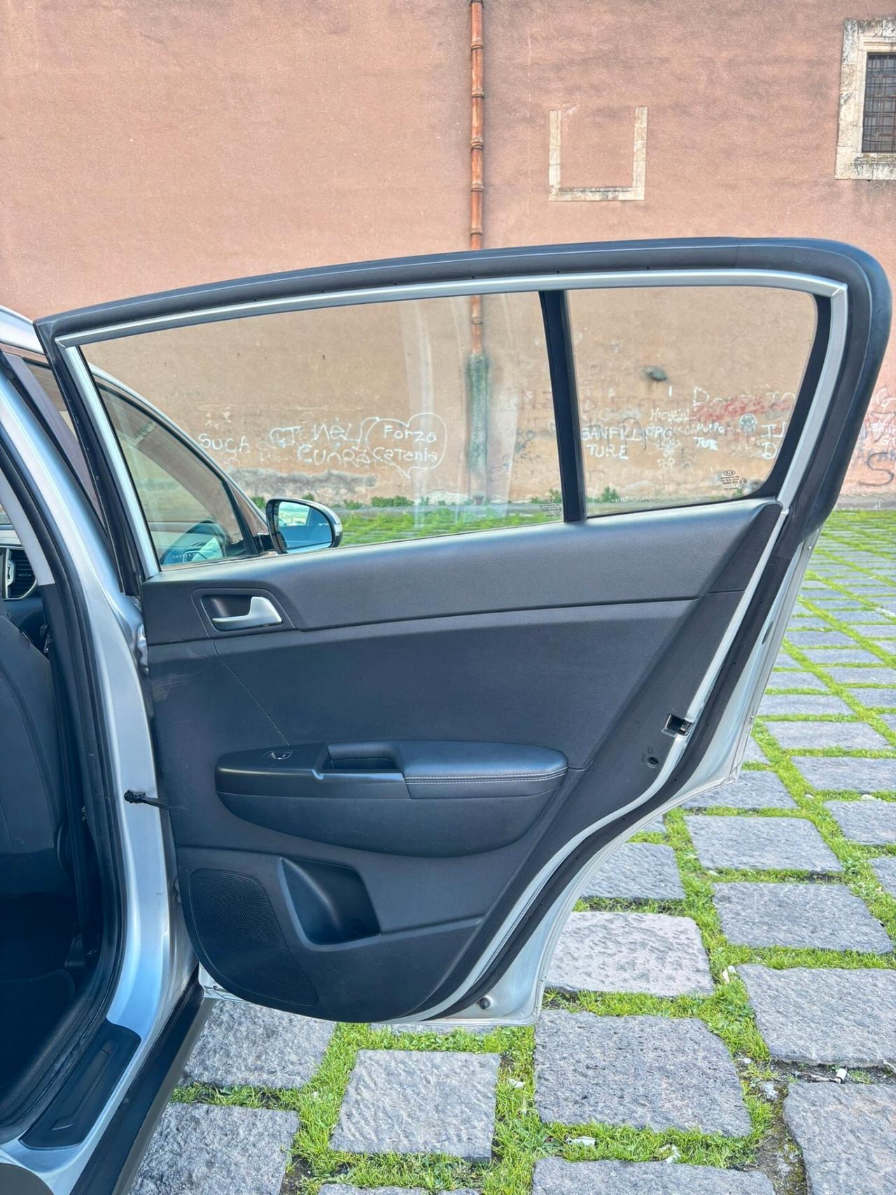 Kia Sportage 1.7 CRDI 2WD Active