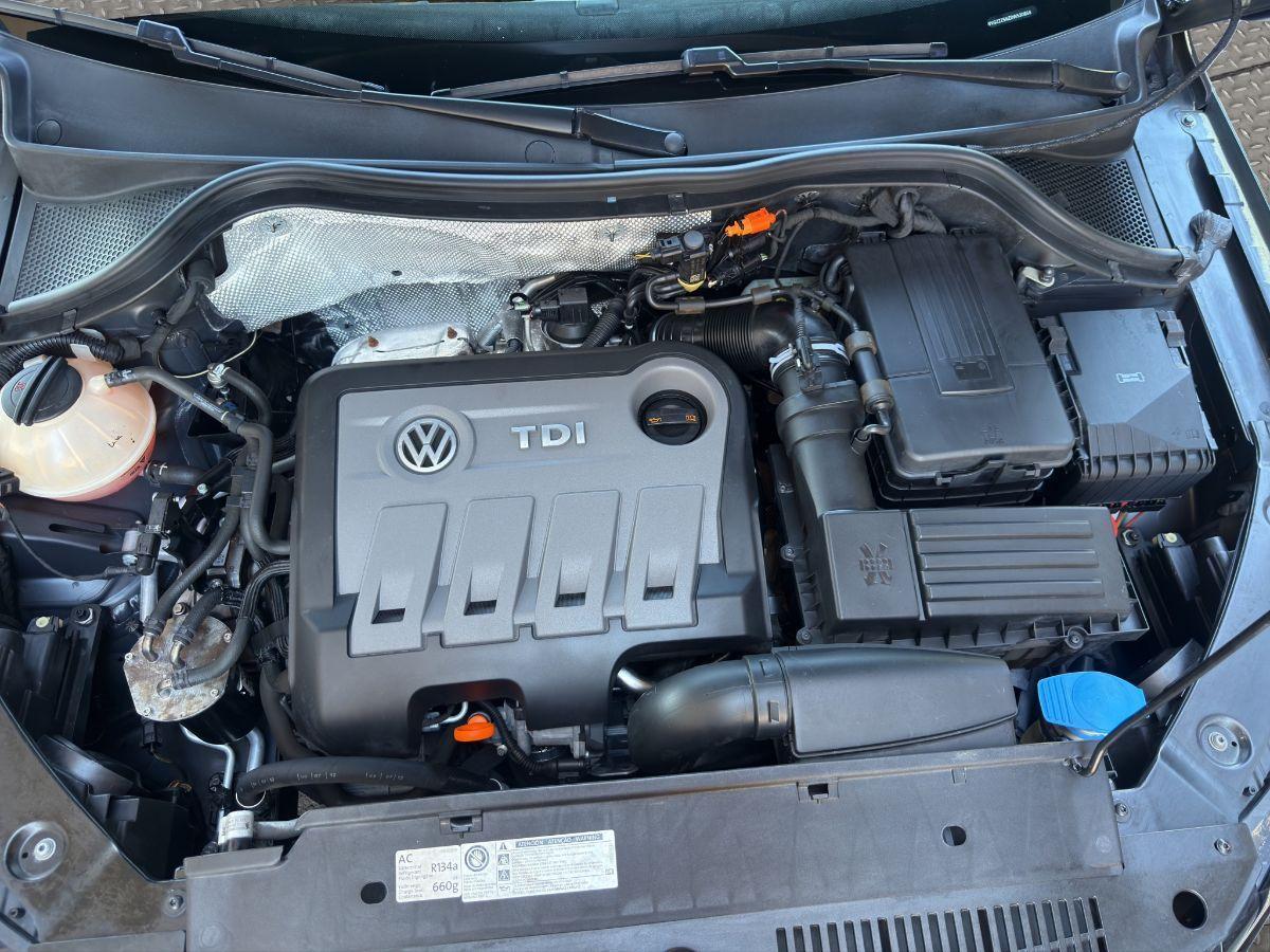 VOLKSWAGEN - Tiguan - 2.0 TDI 110 CV Sport BlueMotion Technology TETTO APRIBILE