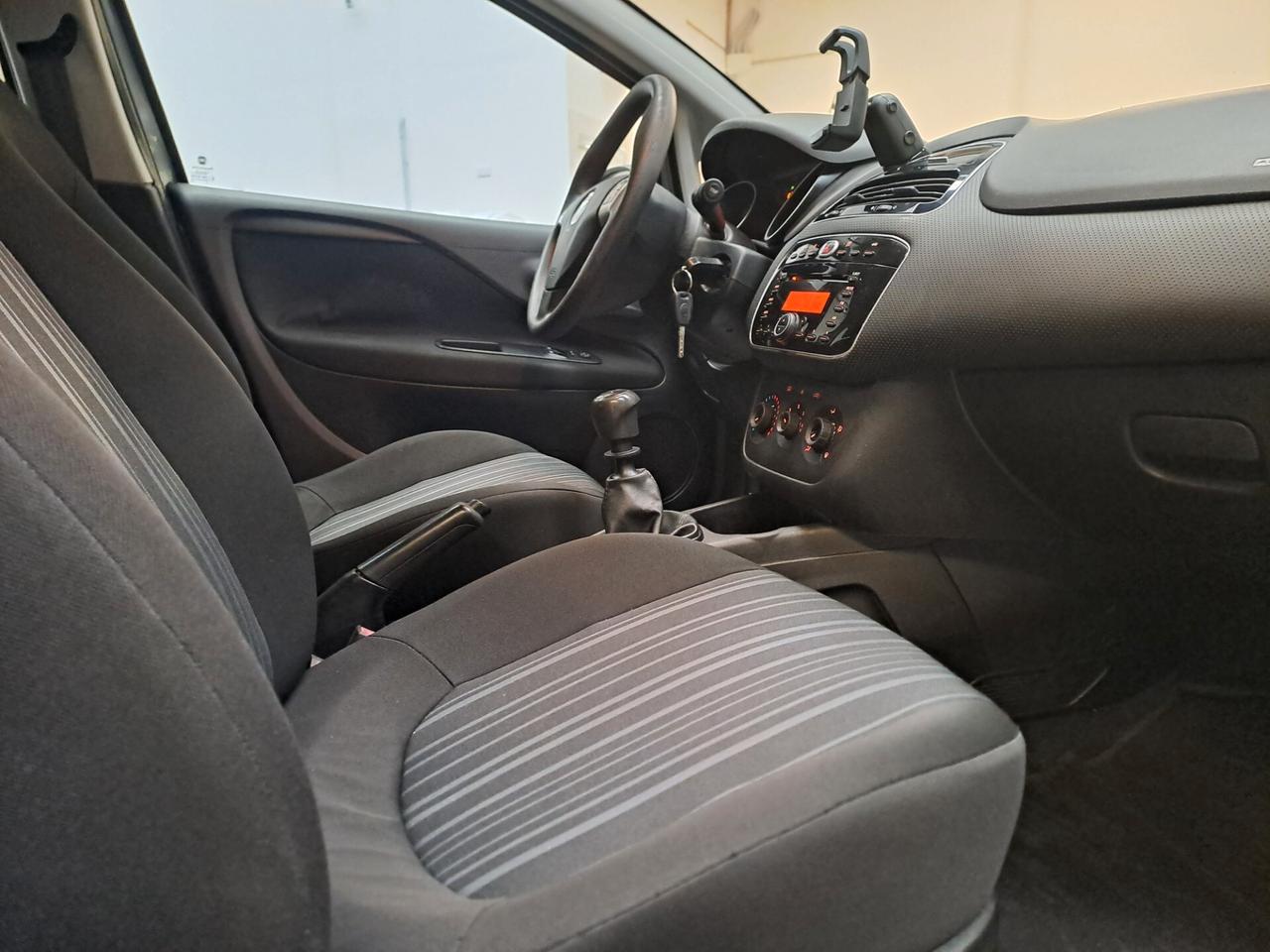 FIAT GRANDE PUNTO 1.4 BENZINA *OK NEOPATENTATI*
