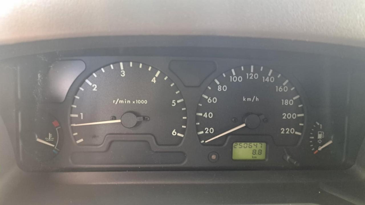 Land Rover Discovery 2.5 Td5 5 porte Luxury