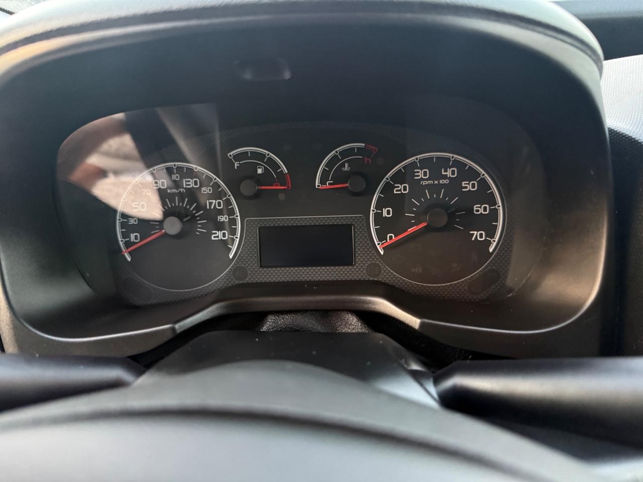 Fiat Qubo 1.3 MJT 75 CV Trekking