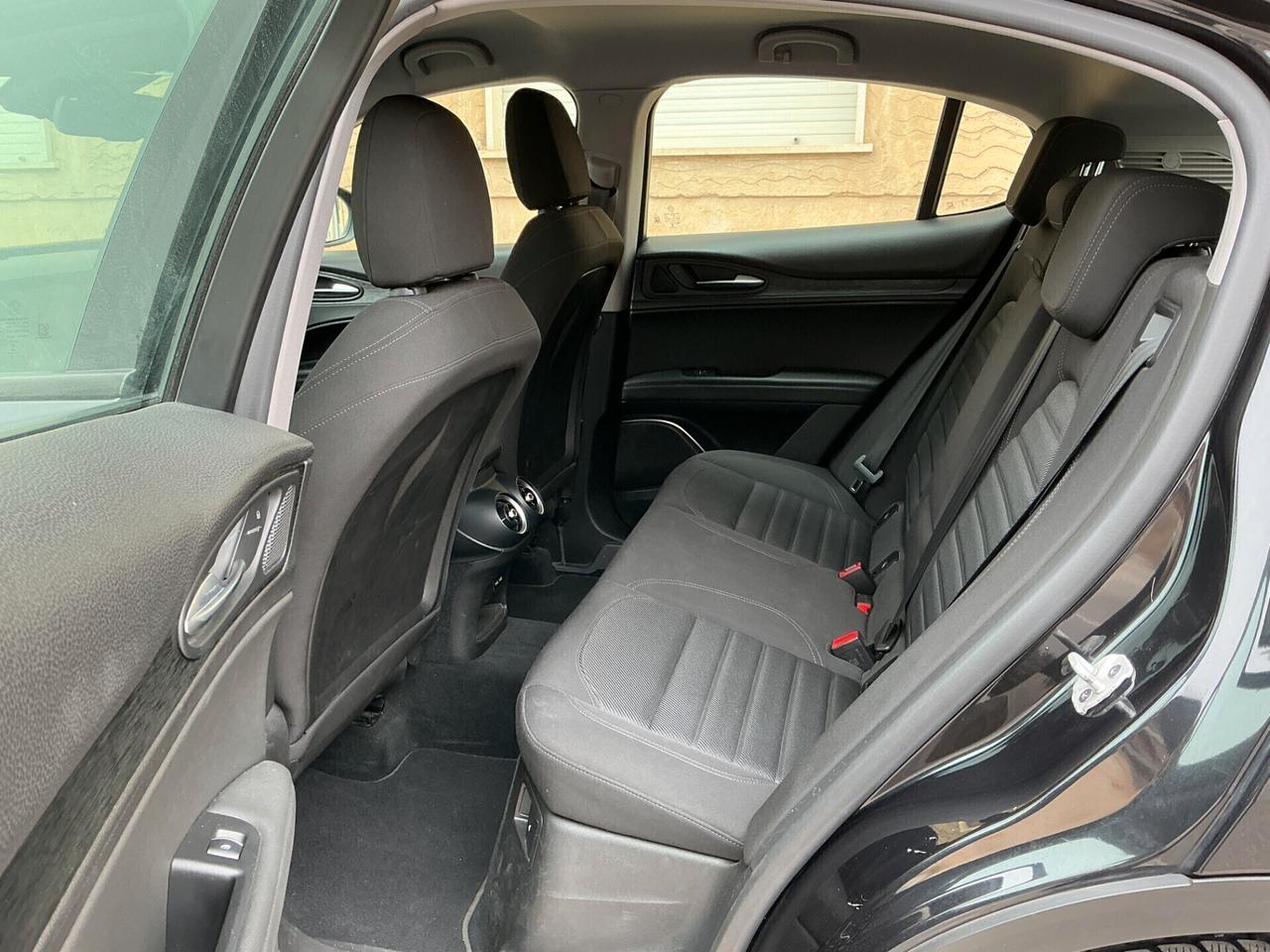 Alfa Romeo Stelvio 2.2 Turbodiesel 190 CV AT8 Q4 Executive