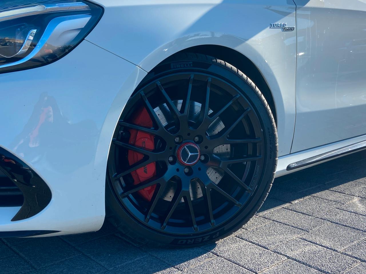 Mercedes-Benz A 45 AMG 4matic 381cv auto