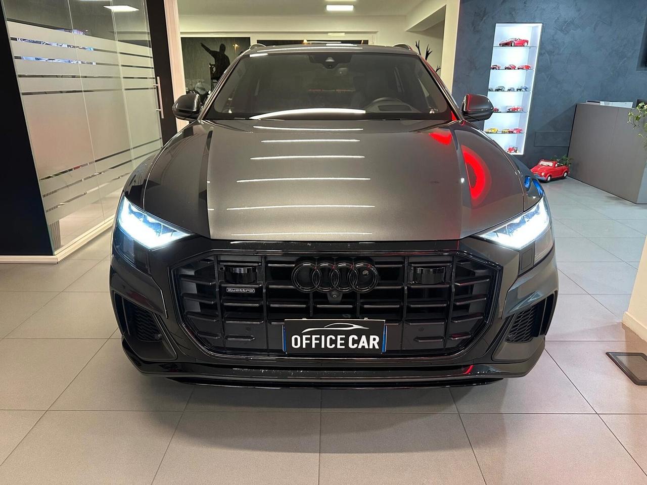 Audi Q8 50 TDI 286 CV quattro tiptronic S-Line DEMO