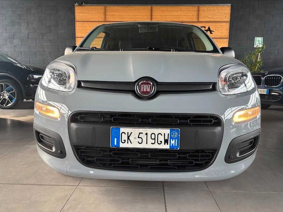 Fiat Panda 1.0 Hybrid 38.000km NEOPATENTATI + APPLE CARPLAY