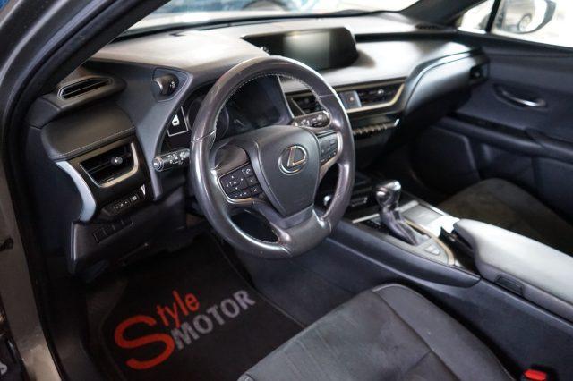 LEXUS UX 250h Business FULL HYBRID CERTIFICATA PARI AL NUOVO
