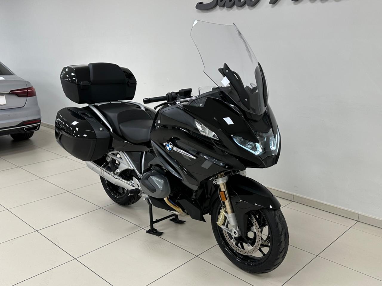 BMW R 1250 RT Triple Black KM 3000 - 2024