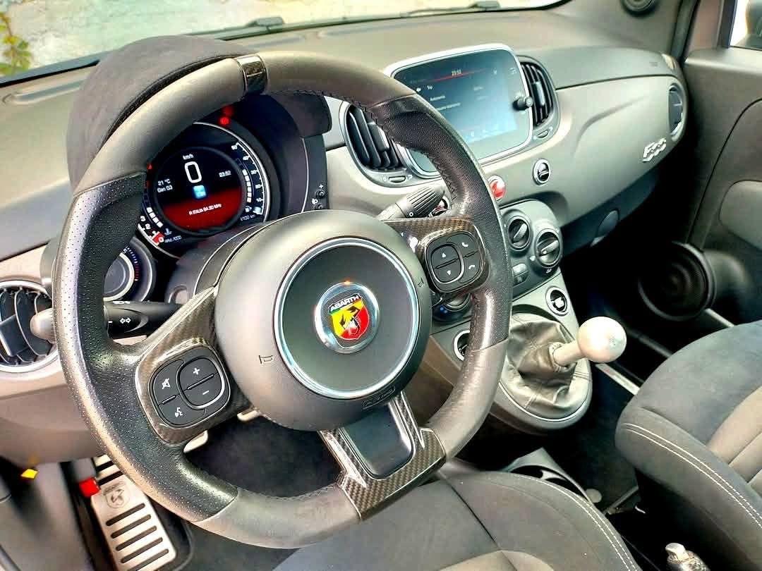 Abarth 595 1.4 Turbo T-Jet 180 CV Competizione