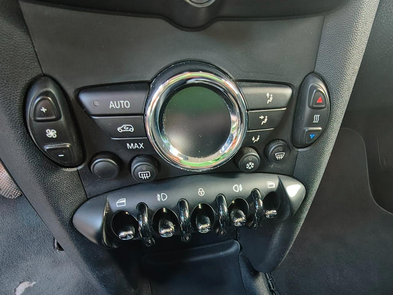 MINI 1.6 16V COOPER D "TENUTA BENISSIMO"