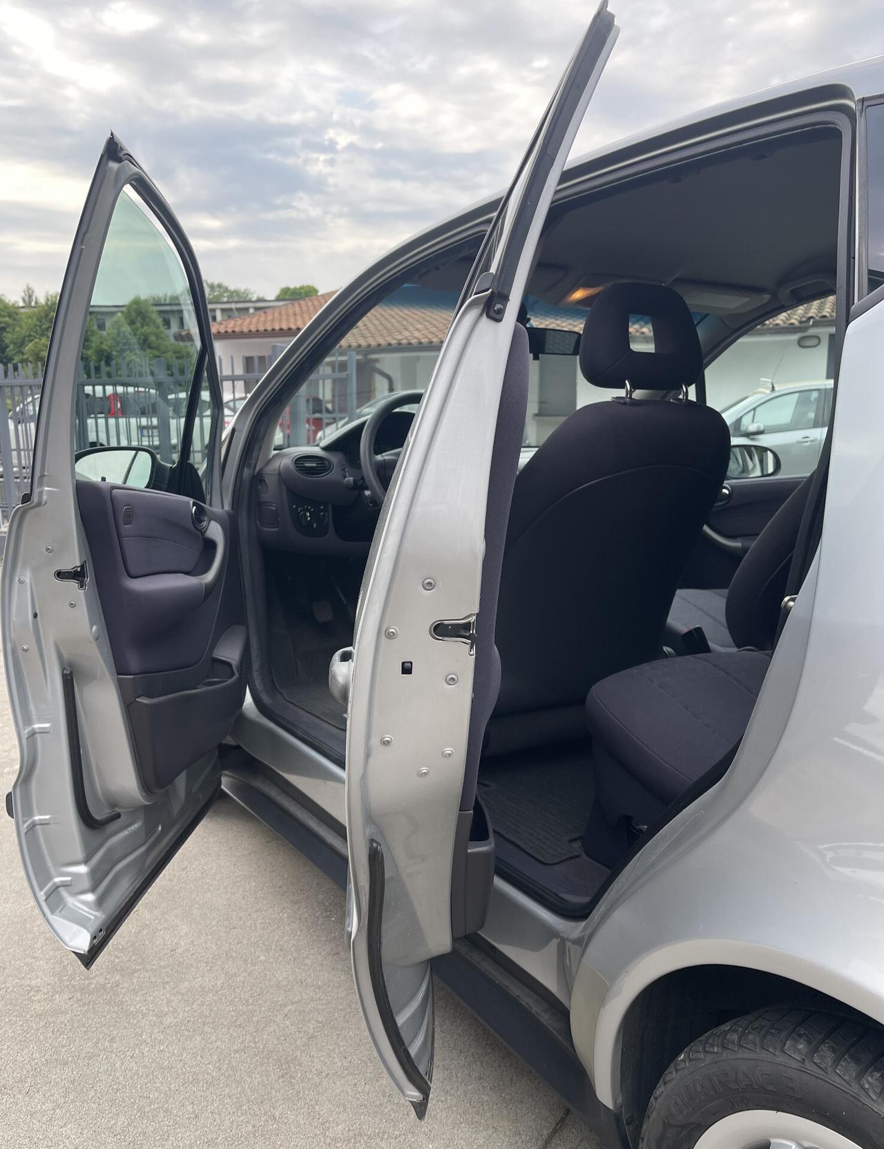 Mercedes-benz A 160