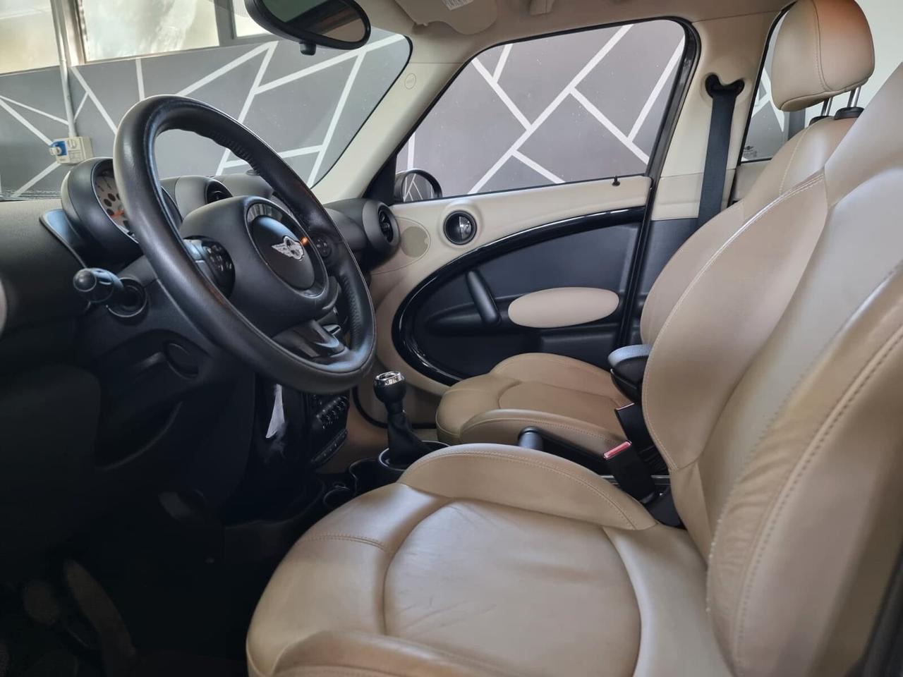 Mini Cooper Countryman 1.6 NEOPATENTATI