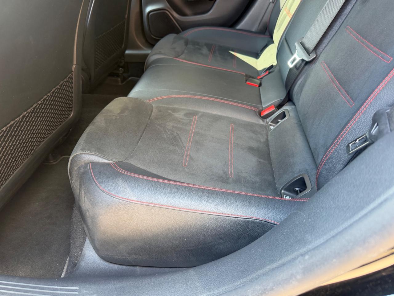 Mercedes-benz CLA 200 Automatic Premium AMG