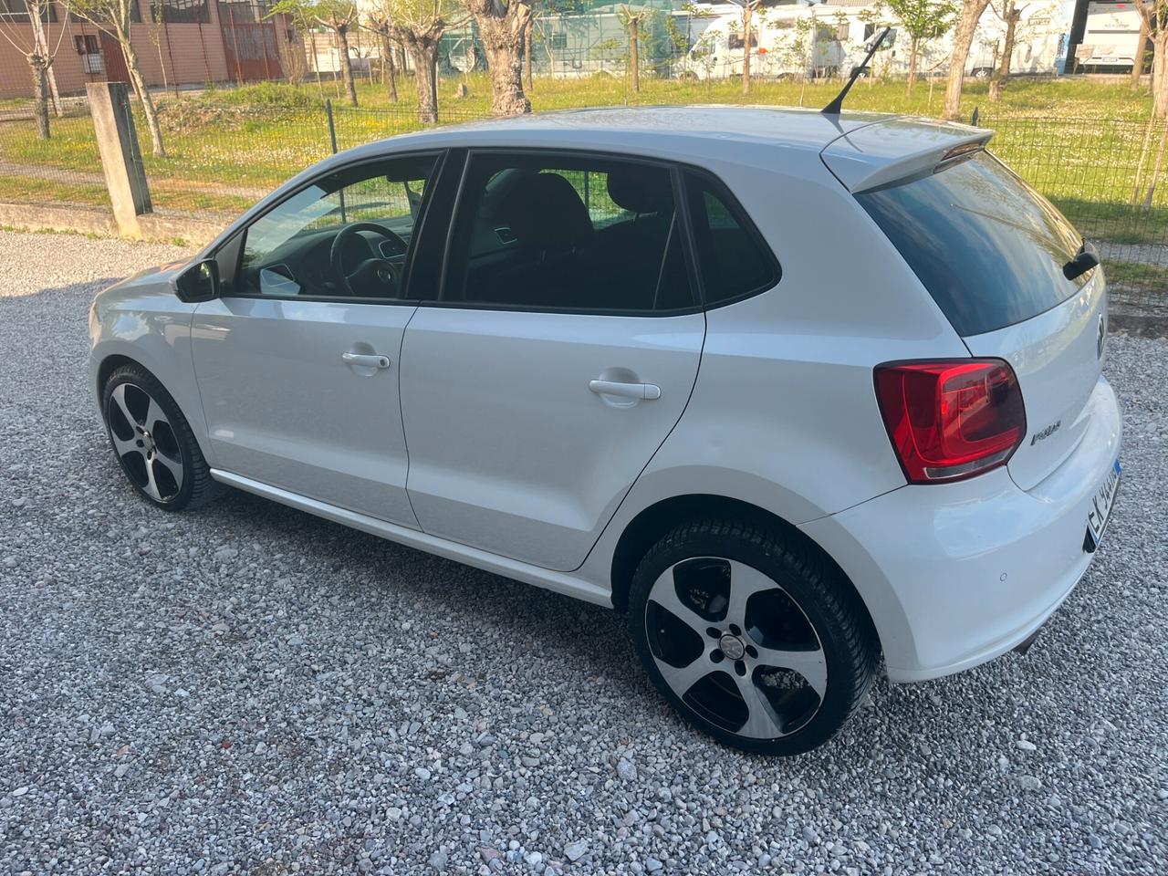 Volkswagen Polo 1.6 TDI Highline OK NEOPATENTATI
