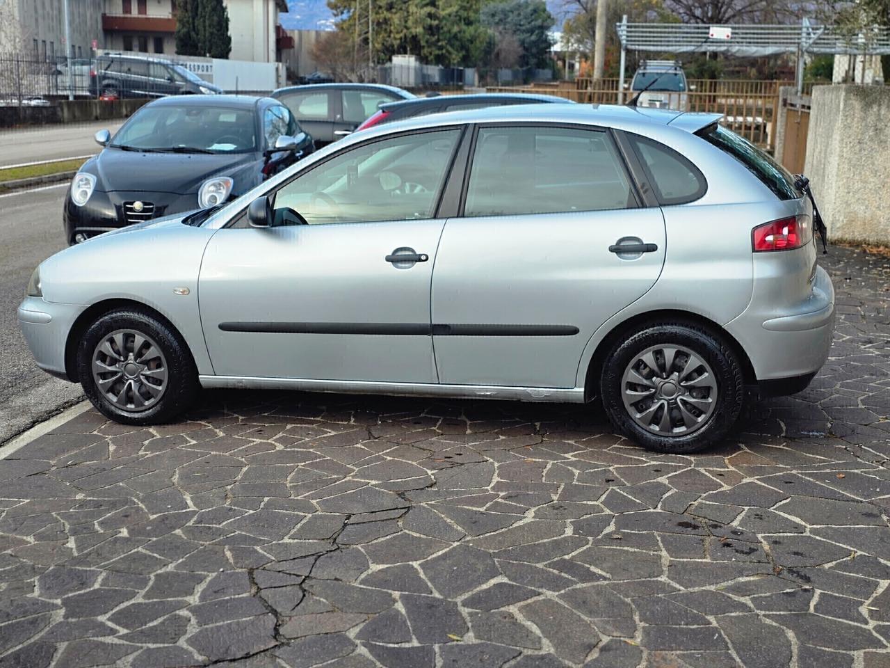 Seat Ibiza 1.2 BENZINA OK PER NEOPATENTATI UNICO PROPRIETARIO 11/2005