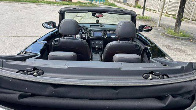 VOLKSWAGEN Maggiolino Cabrio 1.6 TDI Design