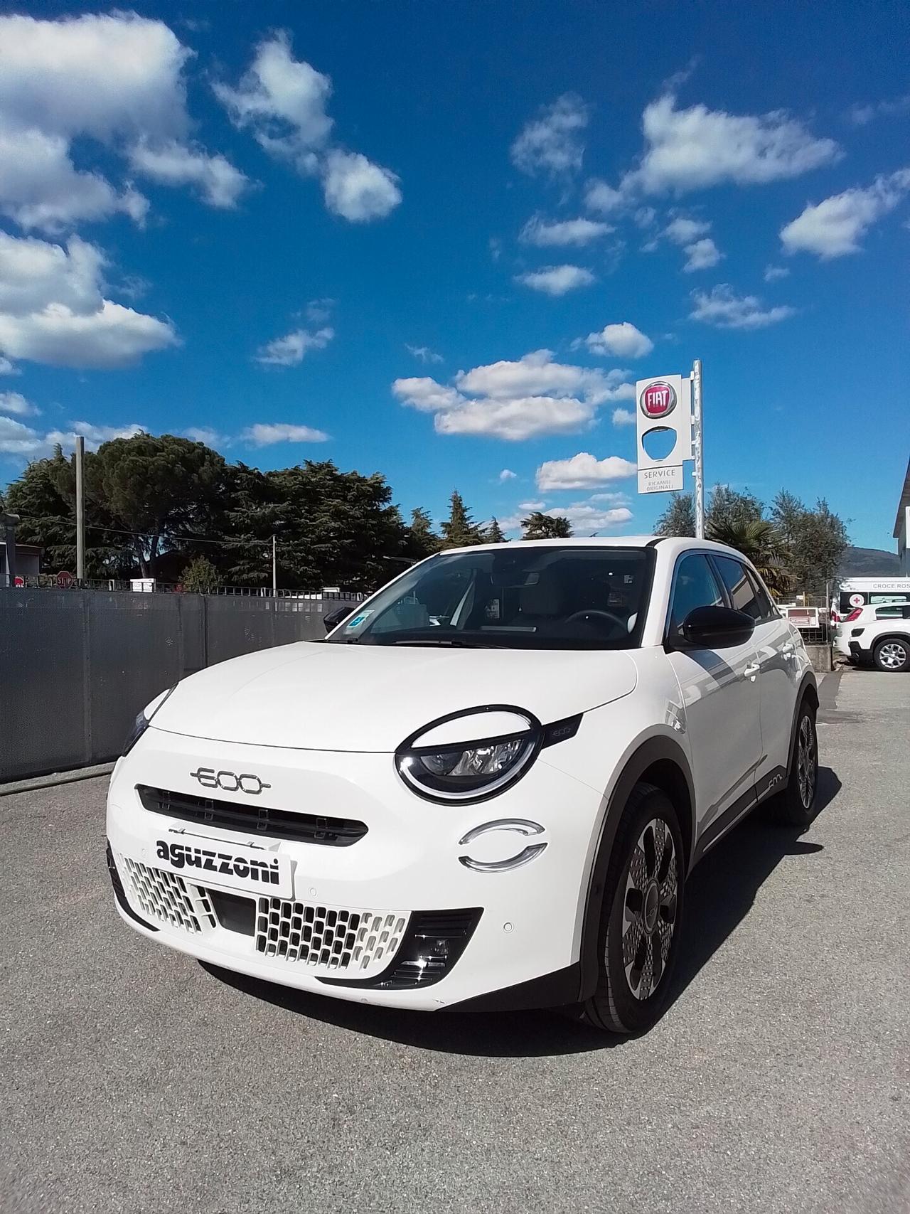 Fiat 600 Hybrid 110 CV DCT MHEV La Prima
