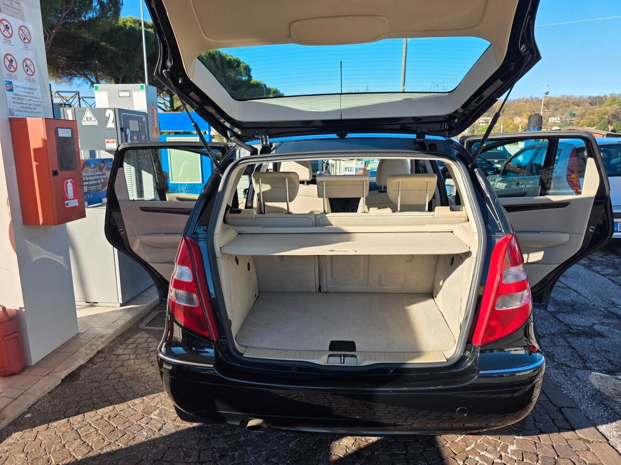 Mercedes-benz A 150 Elegance con 146.000km Neopatentati ok