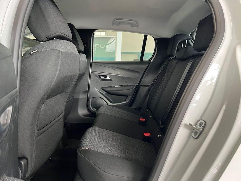 Peugeot 208 208 Hybrid 100 e-DCS6 Style