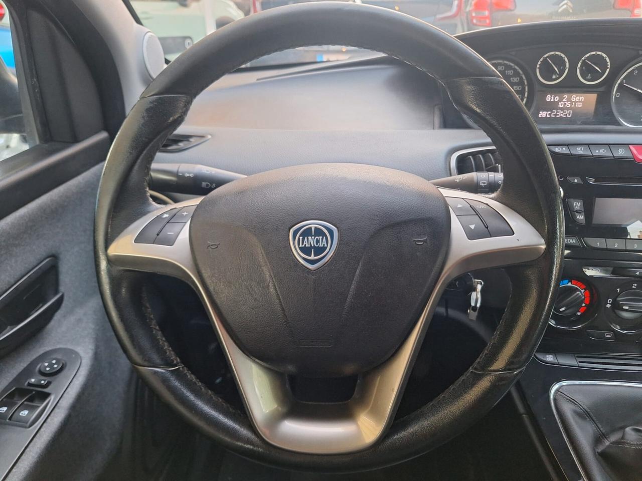 Lancia Ypsilon 1.2 69 CV 5 porte GPL Ecochic Gold