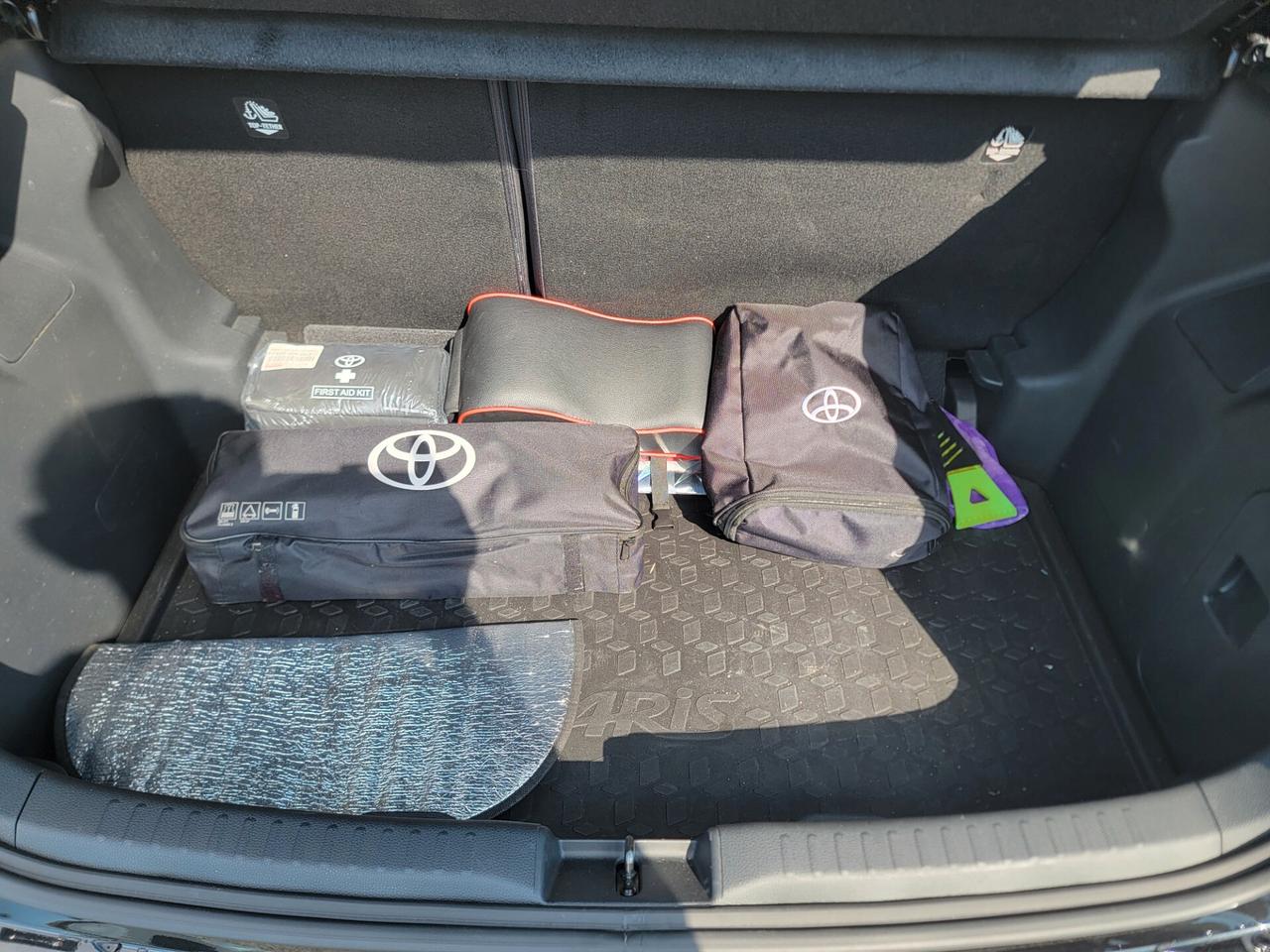 Toyota Yaris 1.5 Hybrid Trend SOLO 13 MILA KM !