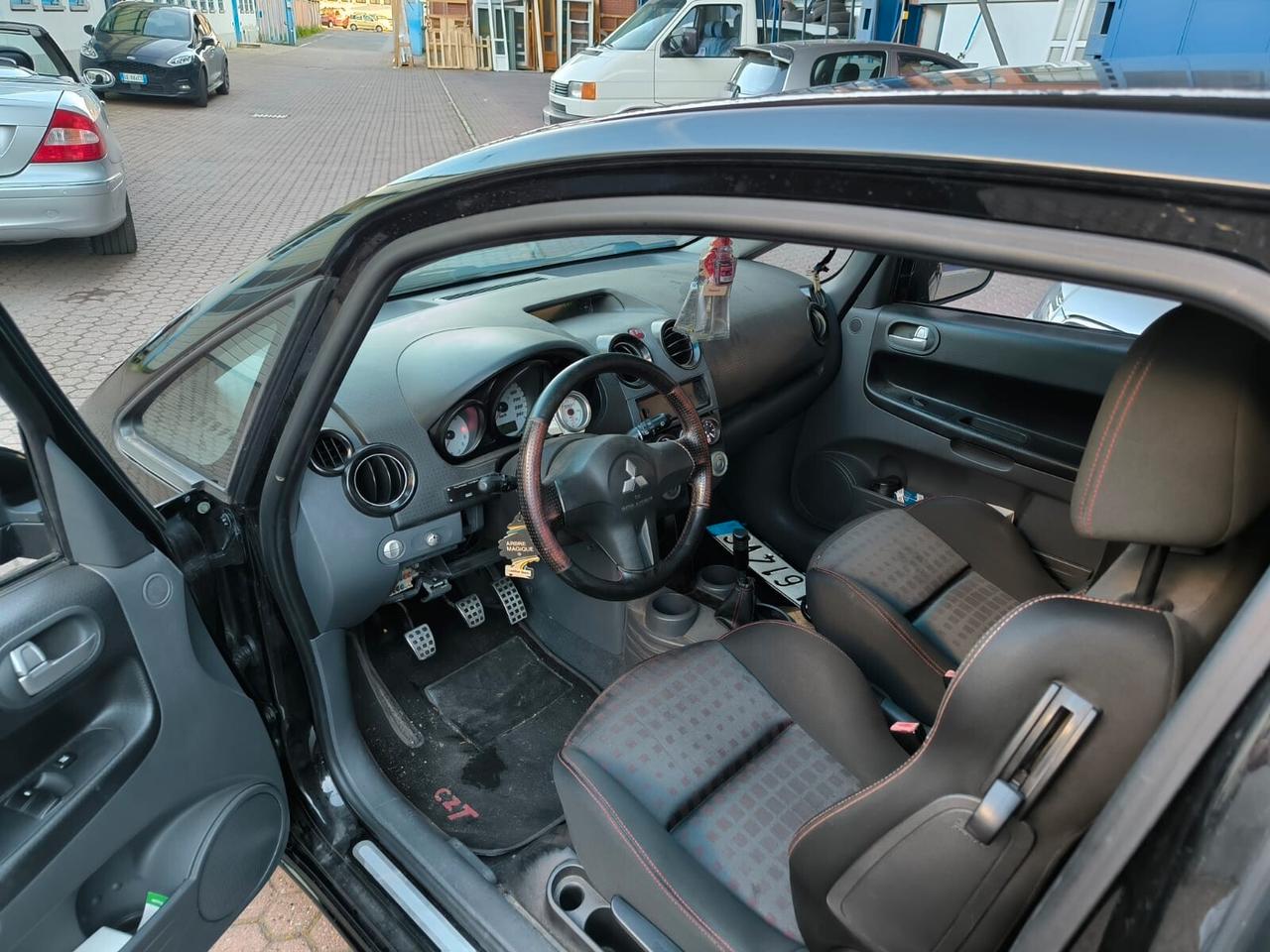 Mitsubishi Colt 1.5 16V turbo 3p. CZT
