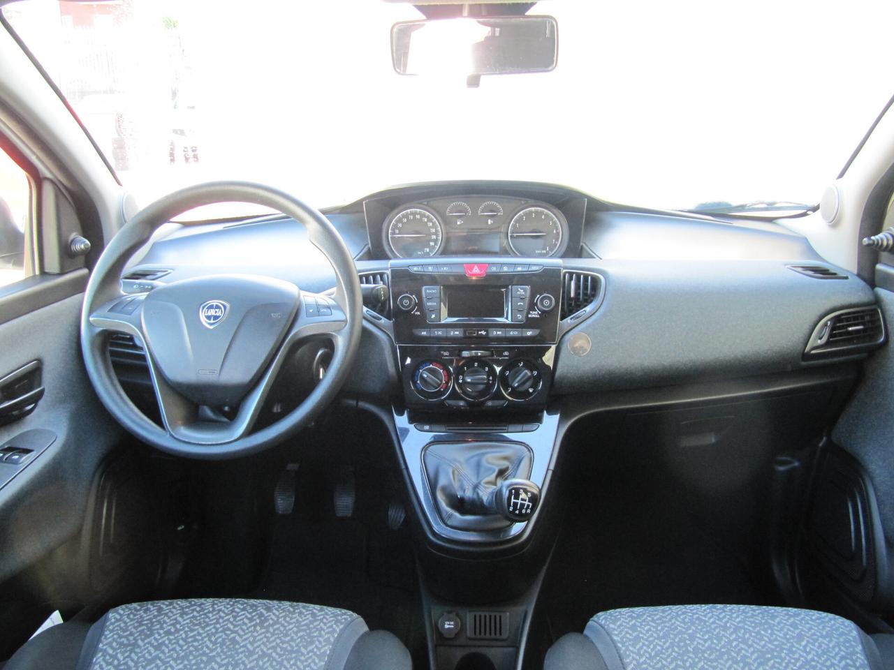 Lancia Ypsilon 1.0 FireFly 5 porte S&S Hybrid Maryne