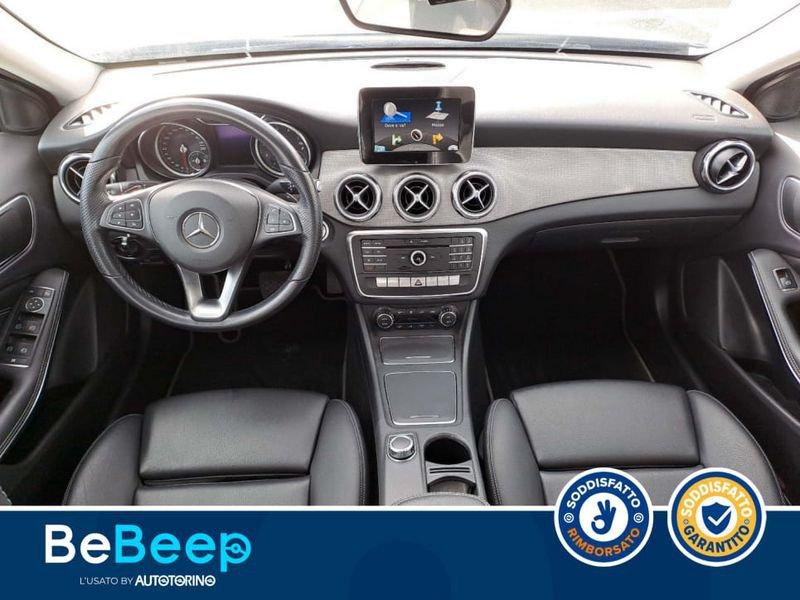 Mercedes-Benz GLA 200 SPORT AUTO