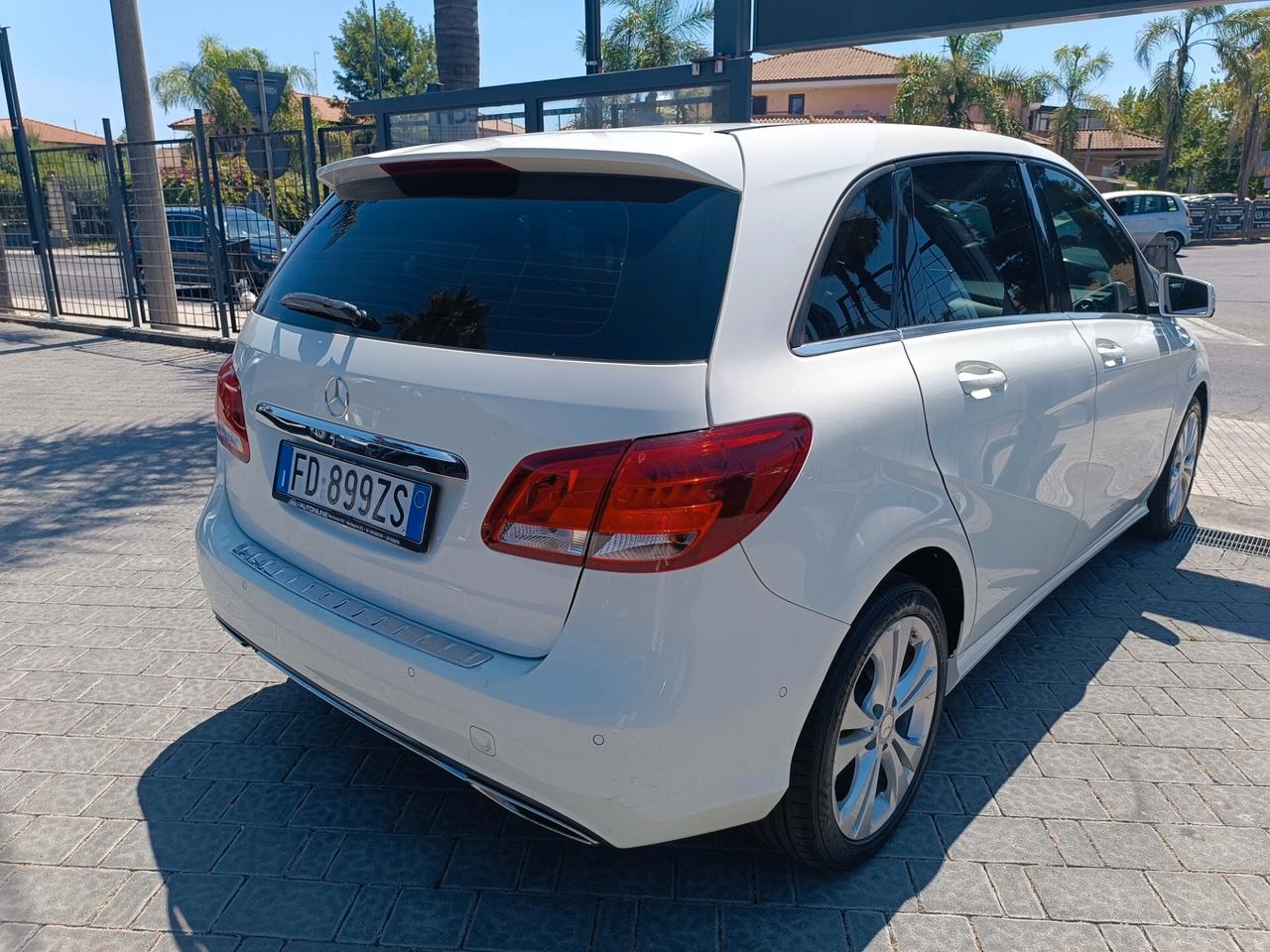 Mercedes-benz B 200 d Sport