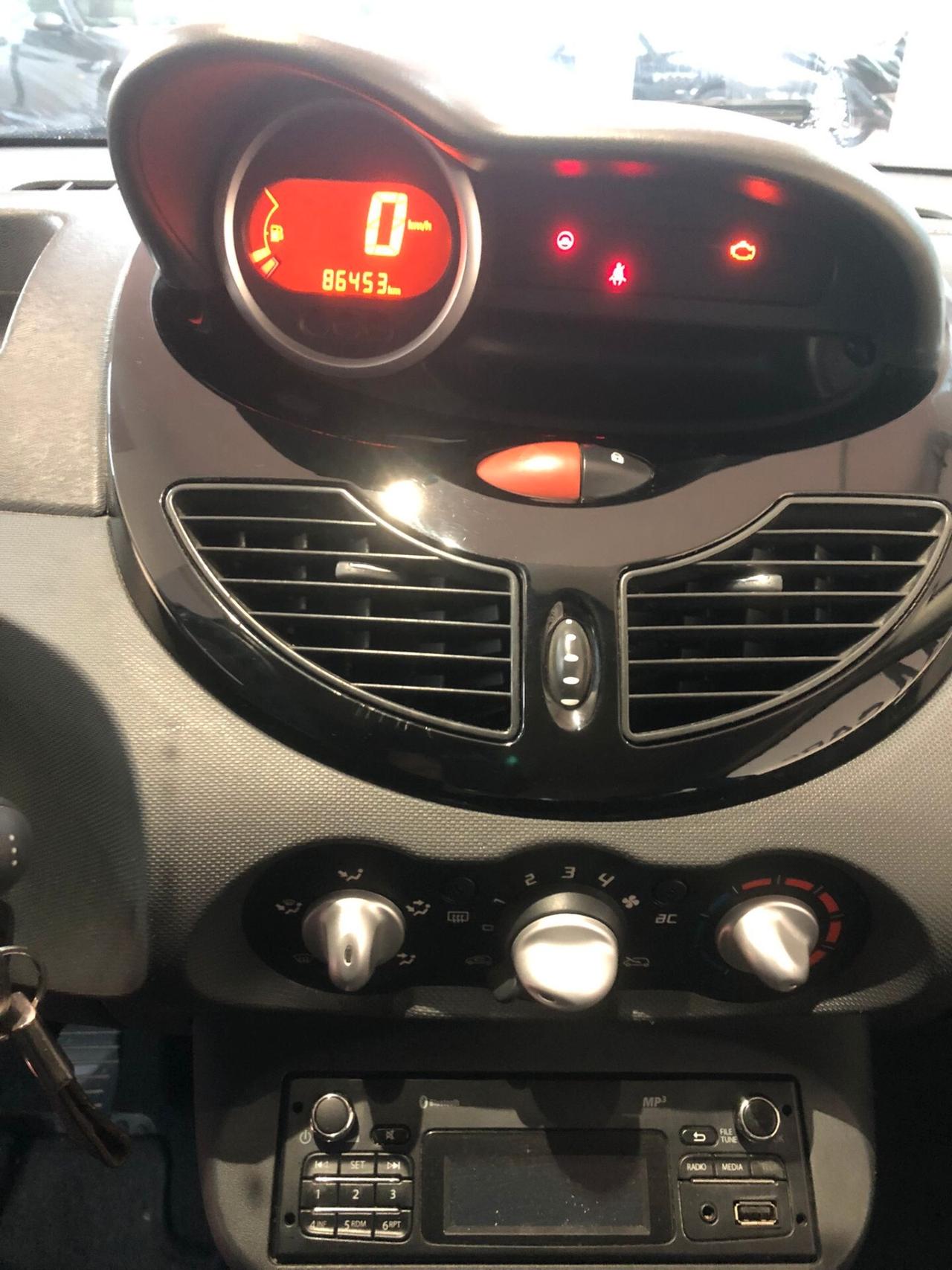 Renault Twingo 1.0 SCe Live