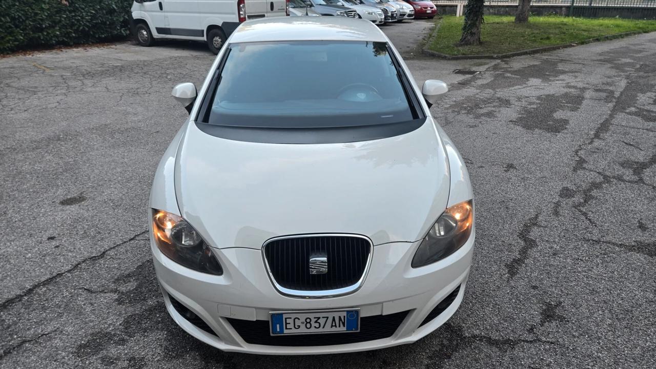 Seat Leon 1.6 TDI Copa x Neopatentati