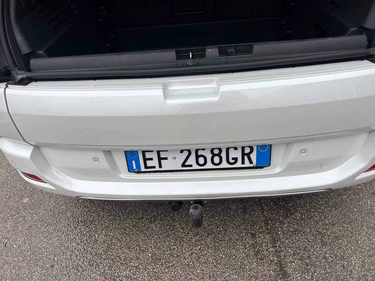 Peugeot 3008 2.0 HDi 163CV aut. Outdoor automatica gancio traino