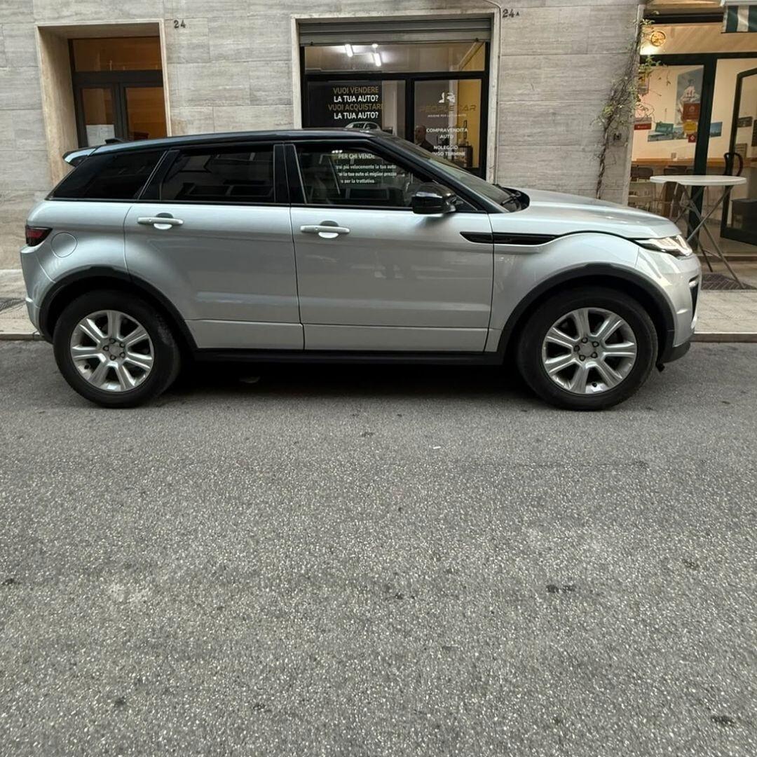 Land Rover Range Rover Evoque - 241CV