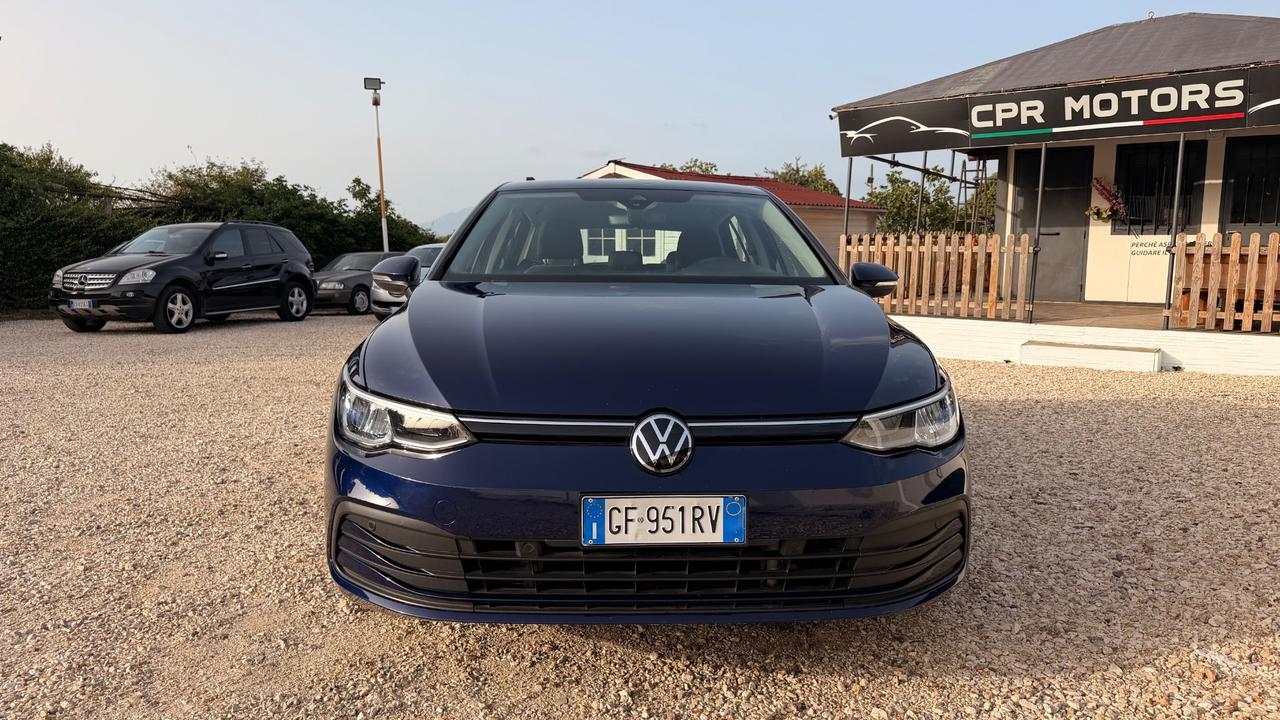 Volkswagen Golf 1.0 eTSI EVO DSG Life