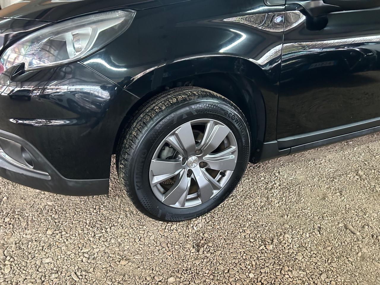 Peugeot 2008 PureTech 82 Allure