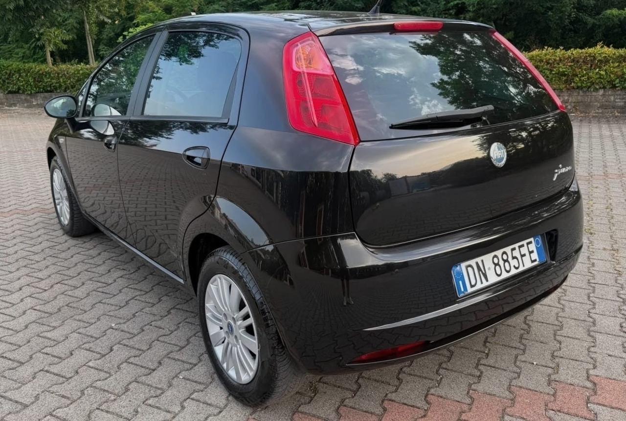 Fiat Grande Punto 1.4 Starjet 16V 5 porte Emotion