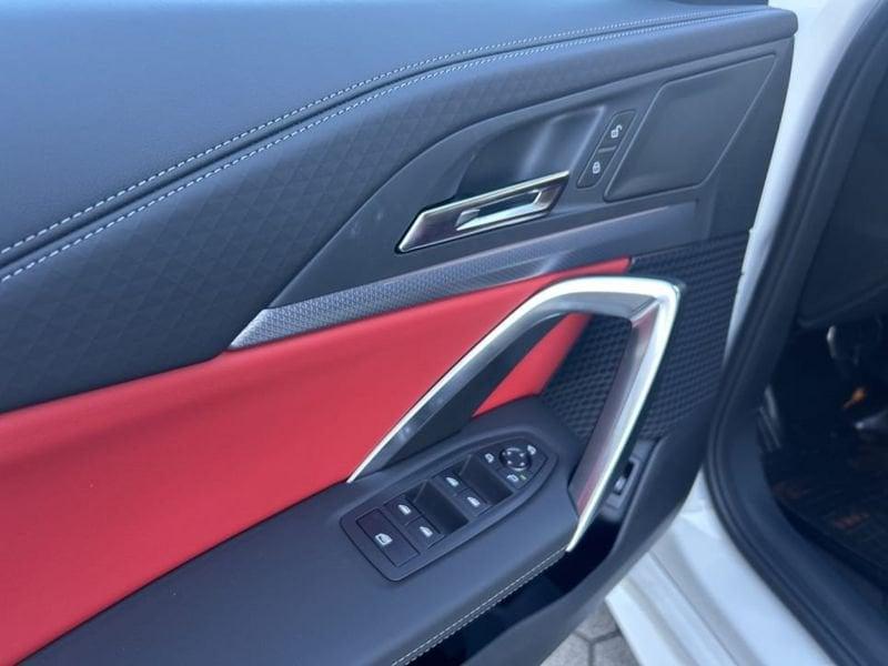 BMW iX2 eDrive20 M Sport