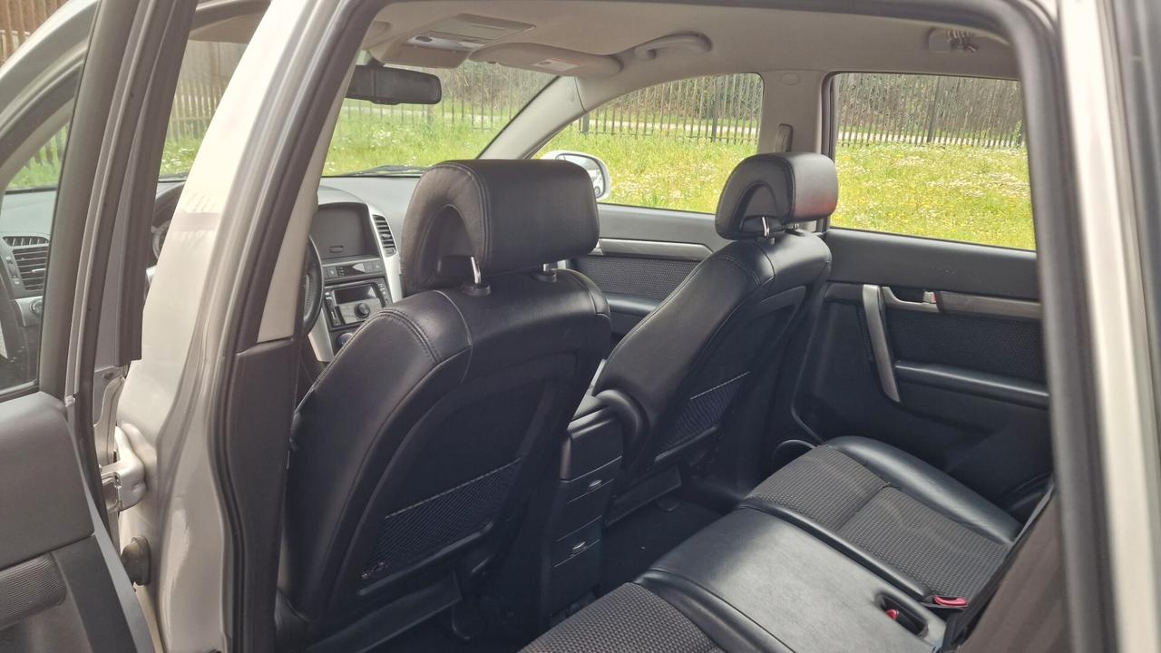 Chevrolet Captiva 2.0 VCDi LT 7 POSTI