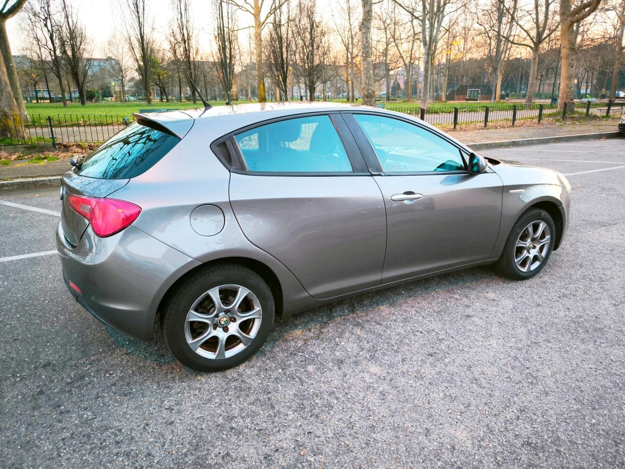 Alfa Romeo Giulietta 1.4 Turbo 120 CV GPL Distinctive