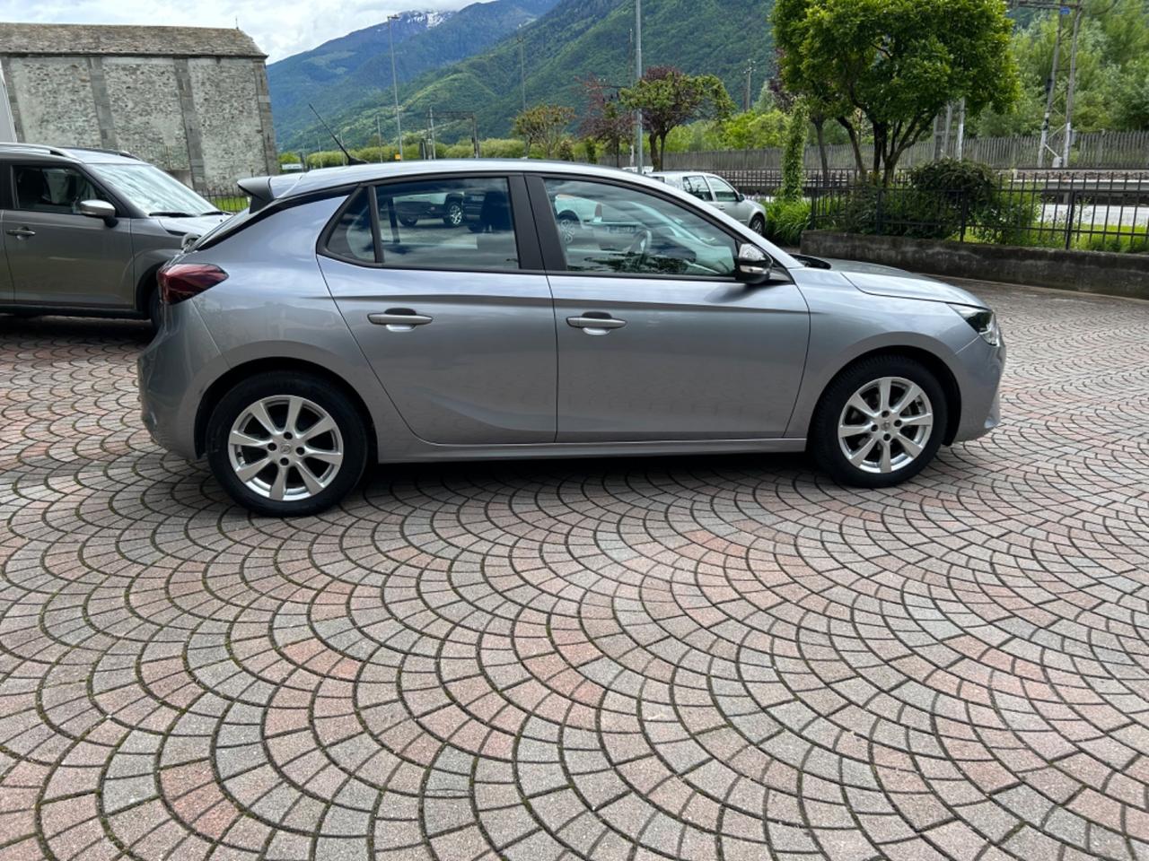 Opel Corsa 1.2 Edition NEOPATENTATI