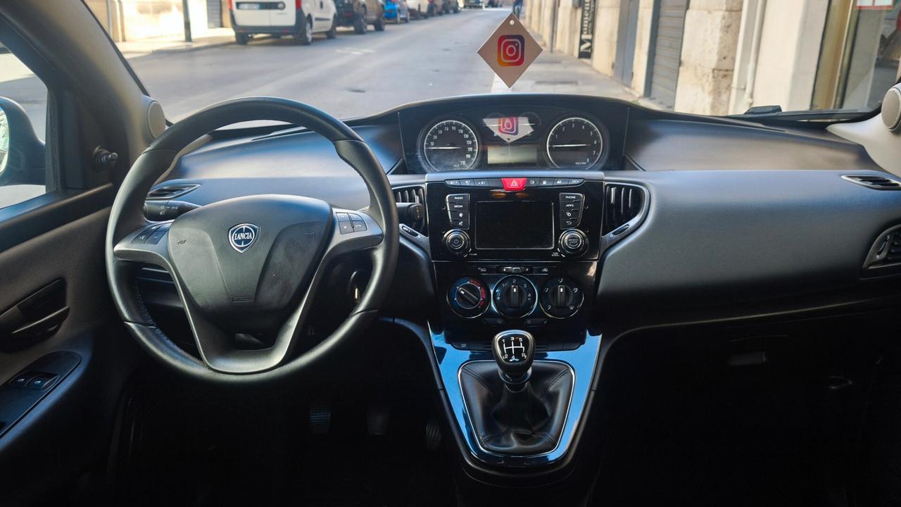 Lancia Ypsilon 1.2 69 CV GPL Ecochic Silver 2017