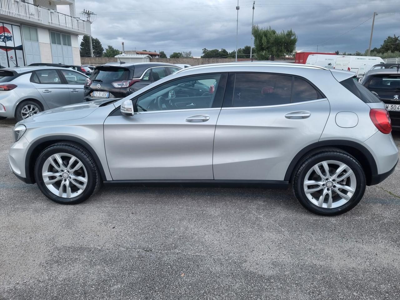 Mercedes-benz GLA 220 d Automatic 4Matic Sport